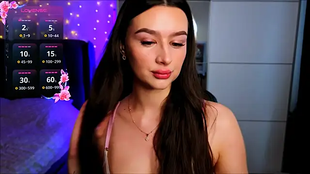 Veronica Larsson online show from 02.24.26