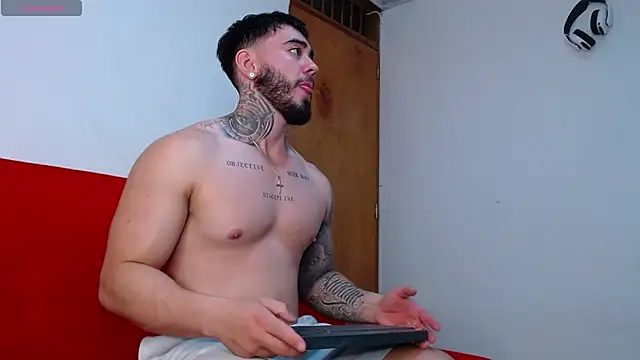 tommyblessd1 online show from 09.28.25