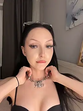 Snapshot of Lina_Thornton_ chatting on 05.22.26 Lina Thornton online show from 05.22.26