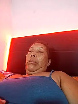 Naomi-Mature online show from 02.04.26