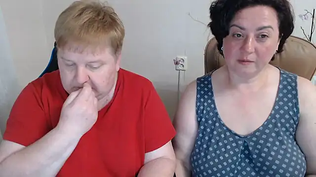 Snapshot of Bertie_Adeline chatting on 06.13.26 Bertie Adeline online show from 06.13.26