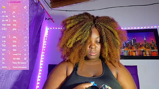 ebony NeighborMoans online show from 03.21.26