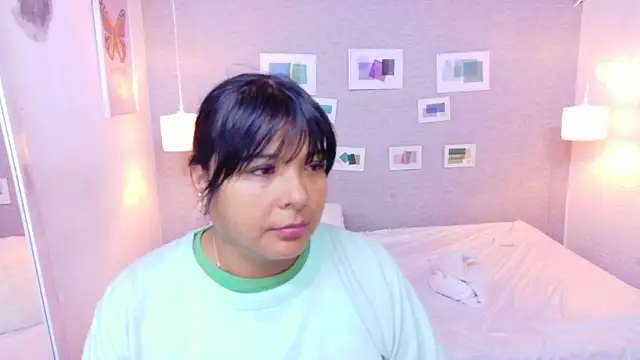 Snapshot of fat_naughtyass chatting on 05.29.26 fat naughtyass online show from 05.29.26