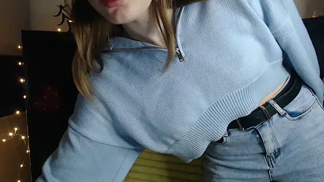 JuiceLips   online show from 11.10.25