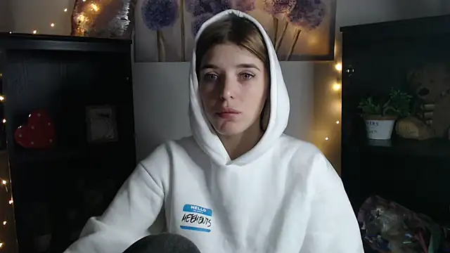 JuiceLips   online show from 01.15.26