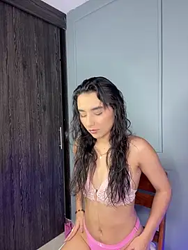 Zafira Montiel online show from 01.31.26