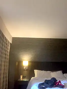 Hothotboyg online show from 09.22.25