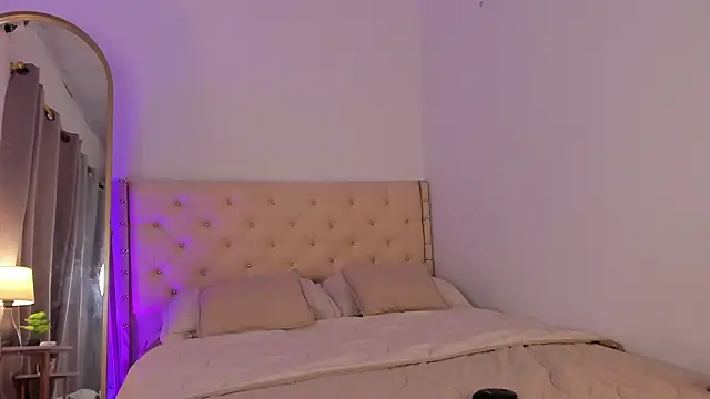 elzafuentes1 online show from 03.05.26