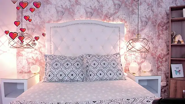 ScarletMore online show from 02.15.26