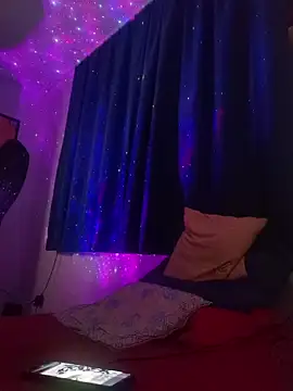 EyesNeverLies online show from 02.23.26