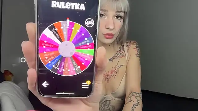 FluffySlutt online show from 10.16.25