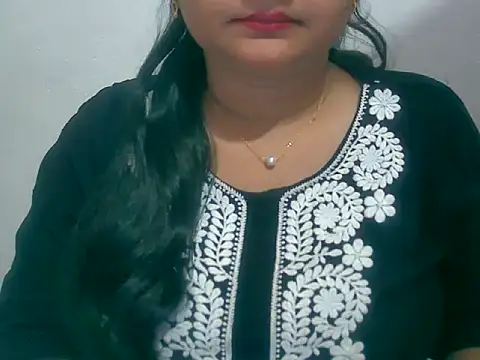 Saniya K online show from 11.21.25