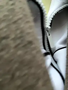 FroggyAnna online show from 10.16.25