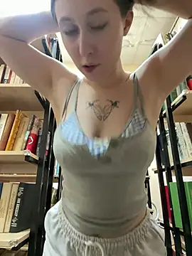 FroggyAnna online show from 04.16.26