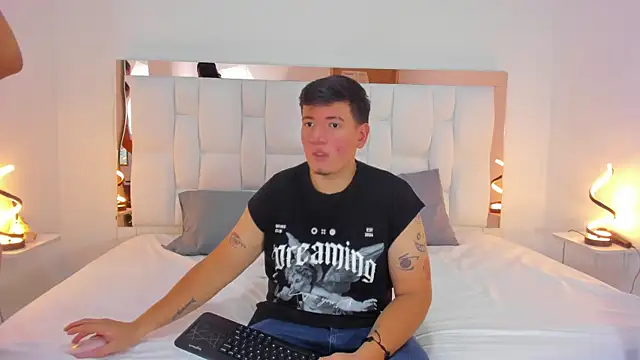 ZoeandEthan online show from 09.16.25