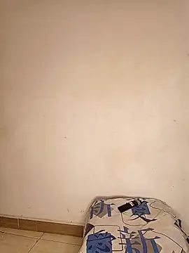 Liahdiaz  online show from 11.27.25