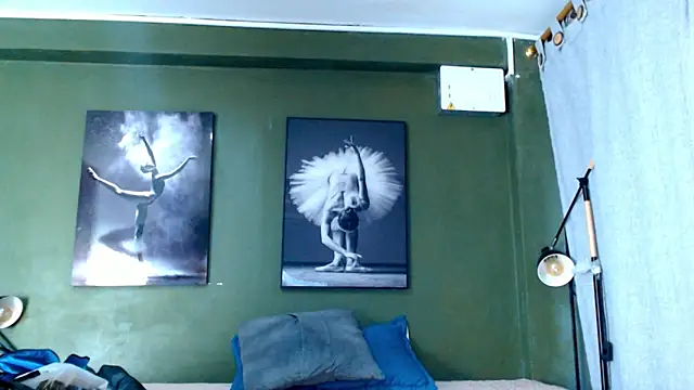 galactica  online show from 10.10.25