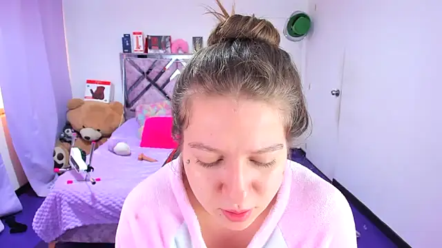 Luna Analya online show from 04.11.26