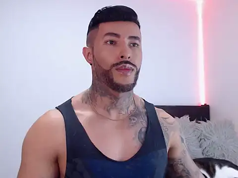 andrea de lucaa online show from 10.27.25