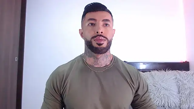 andrea de lucaa online show from 01.11.26