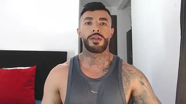 andrea de lucaa online show from 05.22.26