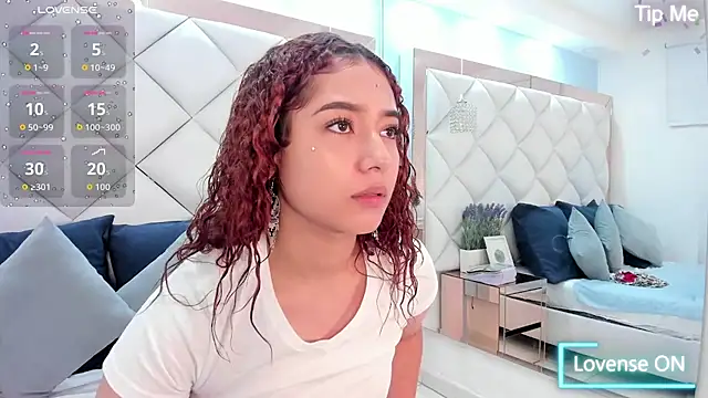 megannherrera online show from 02.14.26