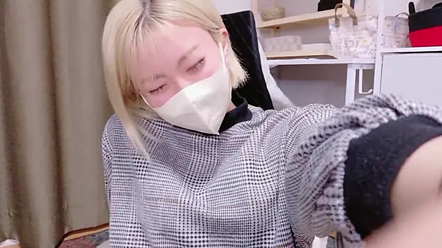 Nana  ch online show from 03.03.26