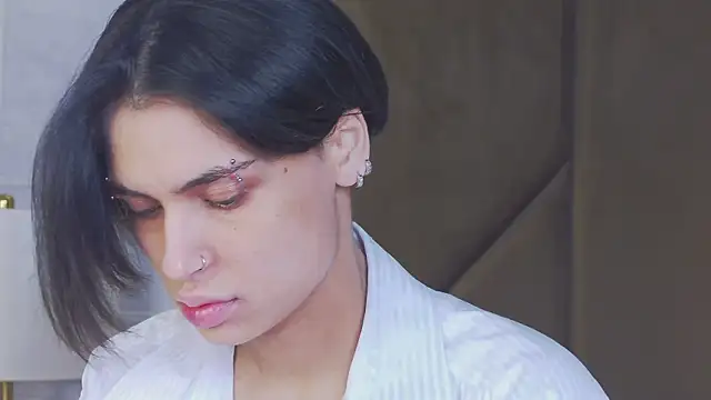 VioletAsh online show from 10.20.25