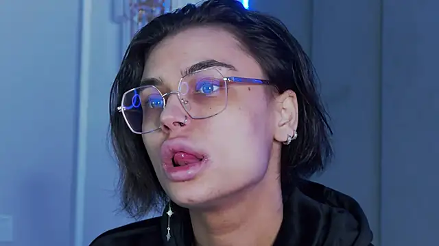 VioletAsh online show from 02.07.26