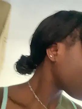 Astergray21 online show from 10.08.25