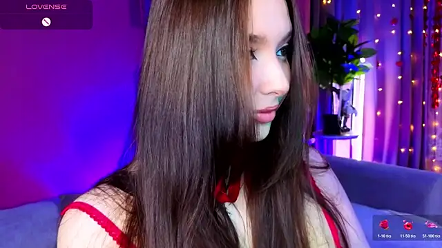 Lucy louras online show from 02.13.26