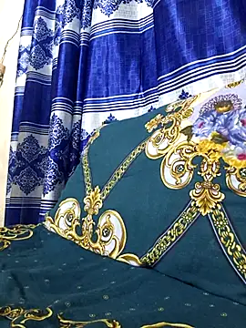 maya-Couple19 online show from 11.23.25