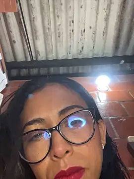 Snapshot of Emma__cumlovee chatting on 02.27.26 Emma cumlovee online show from 02.27.26