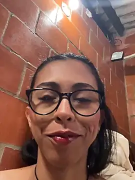 Emma  cumlovee online show from 06.17.26