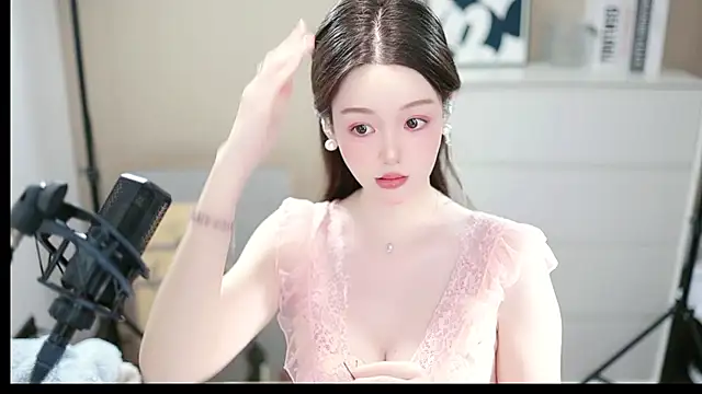 abbyli12 online show from 11.07.25