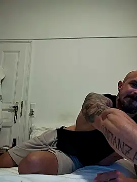 Snapshot of Visto36 chatting on 11.03.25 Visto36 online show from 11.03.25