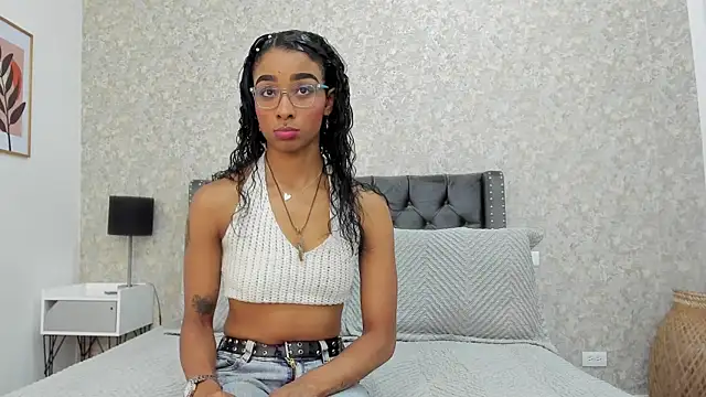 Snapshot of Cataleya_Wayne chatting on 10.11.25 Cataleya Wayne online show from 10.11.25