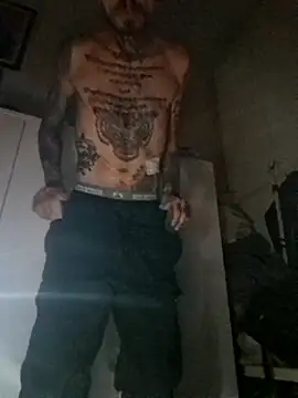 Snapshot of Robe420 chatting on 04.11.26 Robe420 online show from 04.11.26