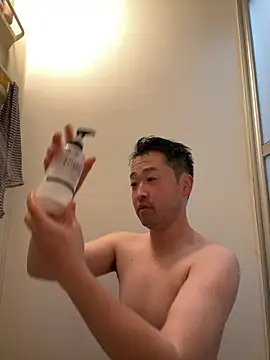 Snapshot of shin0689 chatting on 11.01.25 shin0689 online show from 11.01.25