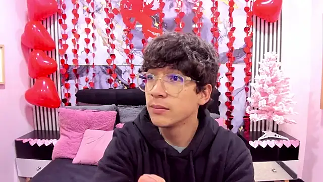 Desire Ecstasy online show from 02.07.26