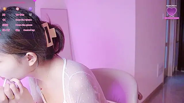 Snapshot of cococo77 chatting on 09.22.25 cococo77 online show from 09.22.25