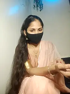 Snapshot of TheSassyGirl7 chatting on 09.12.25 TheSassyGirl7 online show from 09.12.25