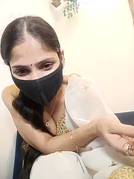 Snapshot of TheSassyGirl7 chatting on 10.12.25 TheSassyGirl7 online show from 10.12.25