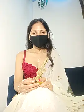 Snapshot of TheSassyGirl7 chatting on 10.17.25 TheSassyGirl7 online show from 10.17.25