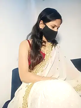 Snapshot of TheSassyGirl7 chatting on 11.13.25 TheSassyGirl7 online show from 11.13.25