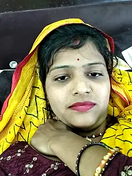 Snapshot of AnanyaKapoor89 chatting on 11.10.25 AnanyaKapoor89 online show from 11.10.25