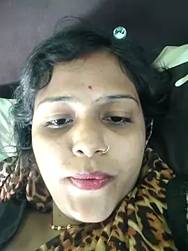 Snapshot of AnanyaKapoor89 chatting on 11.11.25 AnanyaKapoor89 online show from 11.11.25