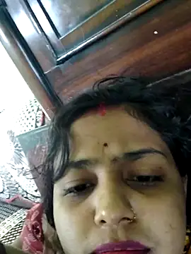 Snapshot of AnanyaKapoor89 chatting on 11.29.25 AnanyaKapoor89 online show from 11.29.25