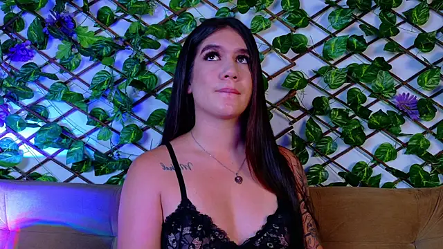 kloe bella online show from 10.09.25