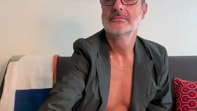 Milkywaymen online show from 09.15.25